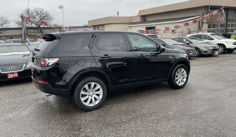 
								2018 Land Rover Discovery Sport SE 4WD 4 Dr Auto SUV 2.0L 4 Cylinders Panoramic Sunroof Leather Heated Seats Alloy Wheels Bluetooth Navigaction Rear View Camra Certified full									