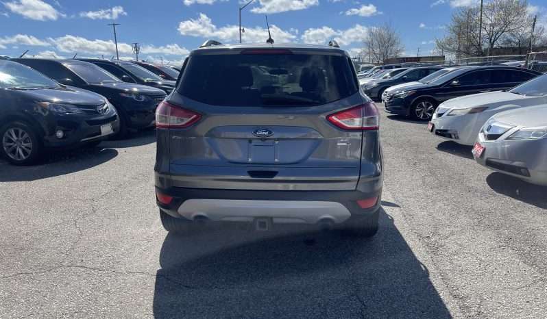 
								2014 Ford Escape SE 4WD 4 Dr Auto SUV Alloy Wheels Heated Seats Bluetooth Rear View Camra Certified full									