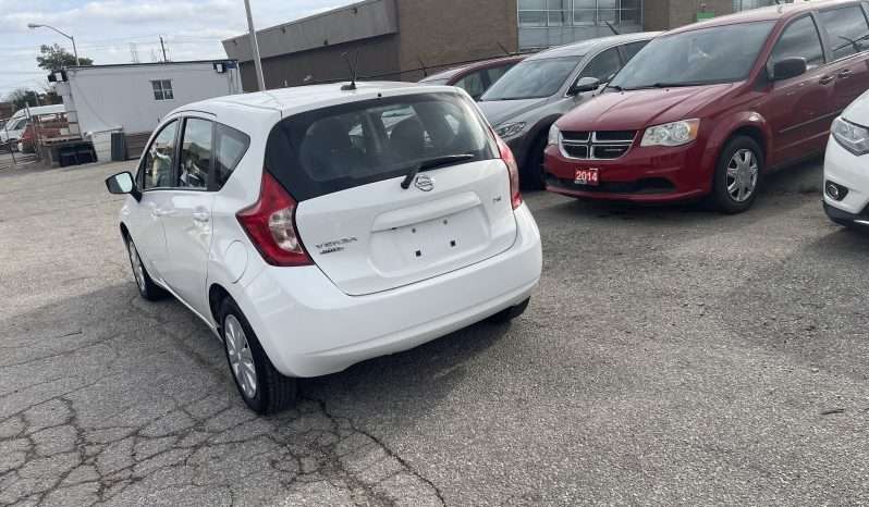 
								2016 Nissan Versa Note Hatchback 4 Dr Auto Rear View Camra Bluetooth AC Power Window Low KM Certified full									