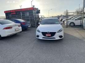 2016 Mazda Mazda 3 GS 4 Dr Auto Sedan Heated Seats Rear View Camra Bluetooth Certified