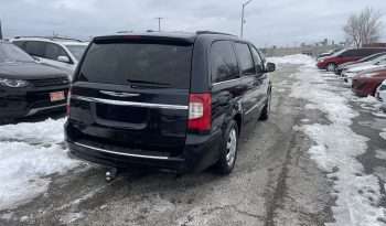 
									2014 Chrysler Town&Country Touring Minivan 7 Passenger Fully Loaded Leather  Power Sliding Door Navigaction rear View Camra Fully Stow’n’Go Certified full								