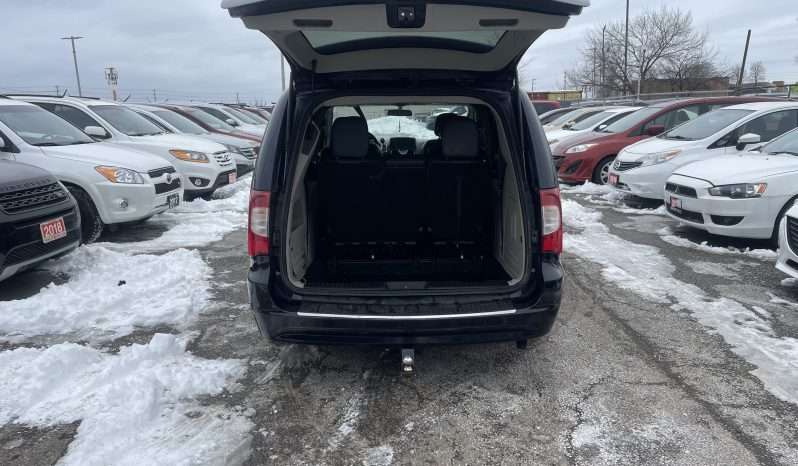 
								2014 Chrysler Town&Country Touring Minivan 7 Passenger Fully Loaded Leather  Power Sliding Door Navigaction rear View Camra Fully Stow’n’Go Certified full									