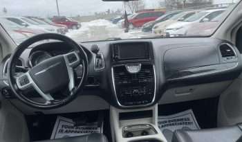 
									2014 Chrysler Town&Country Touring Minivan 7 Passenger Fully Loaded Leather  Power Sliding Door Navigaction rear View Camra Fully Stow’n’Go Certified full								