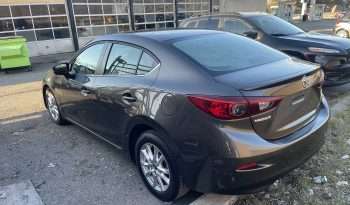 
									2015 Mazda 3 GS 4 Dr Auto Sedan Alloy Wheels Heated Seats Bluetooth Rear View Camra Certified full								