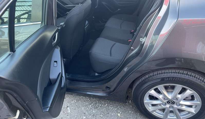
								2015 Mazda 3 GS 4 Dr Auto Sedan Alloy Wheels Heated Seats Bluetooth Rear View Camra Certified full									