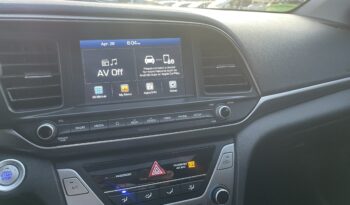
									2018 Hyundai Elantra GL SE 4 Dr Auto Sedan Alloy Wheels Heated Seats Bluetooth Sunroof Certified full								