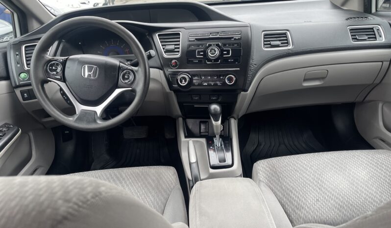 
								2015 Honda Civic LX 4 Dr Auto Sedan Alloy Wheels Heated Seats Bluetooth Rear View Camra  Certified full									