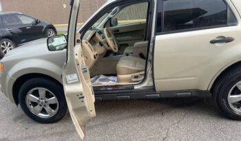 
									2012 Ford Escape XLT 4 Dr Auto SUV V6 3.0L Alloy Wheels Leather Sunroof Certified full								