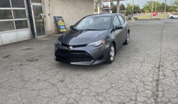 
									2017 Toyota Corolla LE 4 Dr Auto Sedan Rear View Camara Bluetooth Heated Seats Certified full								