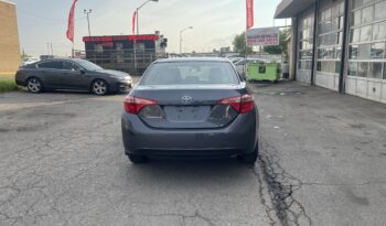 
									2017 Toyota Corolla LE 4 Dr Auto Sedan Rear View Camara Bluetooth Heated Seats Certified full								