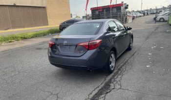 
									2017 Toyota Corolla LE 4 Dr Auto Sedan Rear View Camara Bluetooth Heated Seats Certified full								