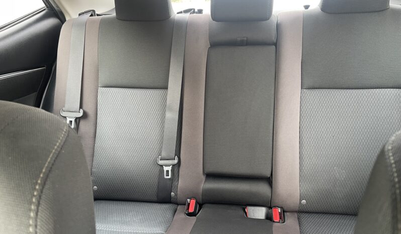 
								2017 Toyota Corolla LE 4 Dr Auto Sedan Rear View Camara Bluetooth Heated Seats Certified full									