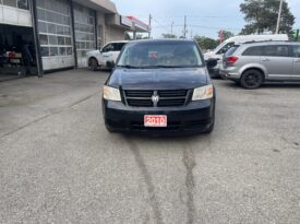 2010 Dodge Grand Caravan SE Minivan 7 Passenger 4 Dr Auto Stow n’Go Certified