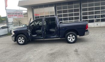 
									2017 Dodge RAM 1500 Crew Cab 4WD Pickup Truck 4 Dr Auto 6 Passenger Alloy Wheels Bluetooth Rear View Camra Certified full								