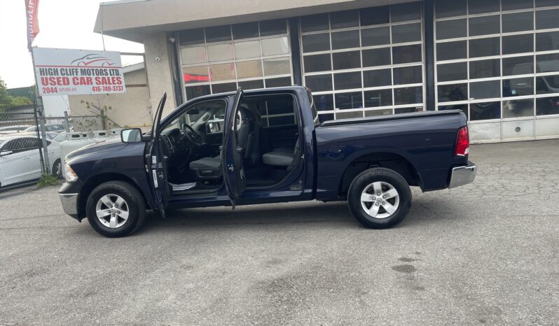 
								2017 Dodge RAM 1500 Crew Cab 4WD Pickup Truck 4 Dr Auto 6 Passenger Alloy Wheels Bluetooth Rear View Camra Certified full									