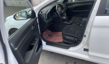 
									2020 Hyundai Elantra Preferred 4Dr Auto Sedan Alloy Wheels Sunroof Heated Seats Bluetooth Rear View camra Certified full								