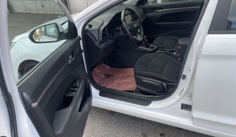 
								2020 Hyundai Elantra Preferred 4Dr Auto Sedan Alloy Wheels Sunroof Heated Seats Bluetooth Rear View camra Certified full									