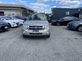 2012 Ford Escape XLT SUV 4 Dr Auto V6 Leather Sunroof Alloy Wheels Heated Seats Bluetooth Certified