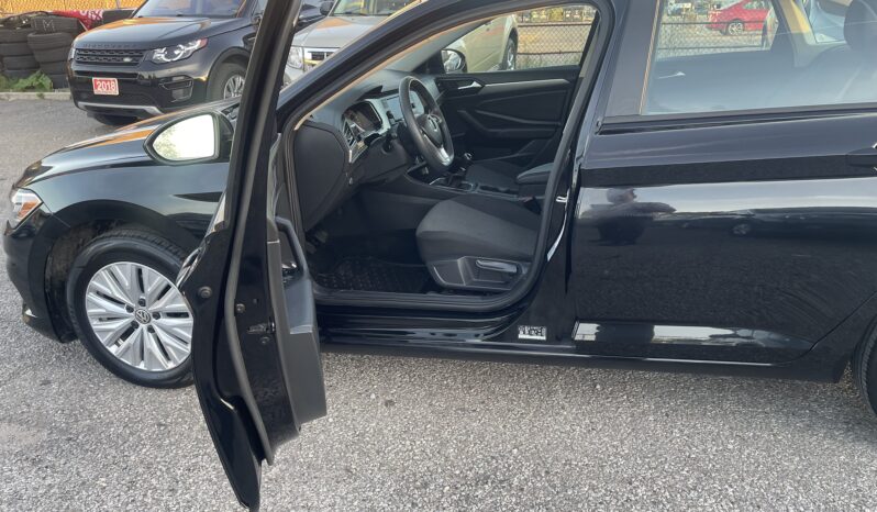 
								2019 Volkswagen Jetta 4 Dr Auto Sedan Manual Comfartline Alloy Wheels Heated Seats Bluetooth Rear View Camra Certified full									