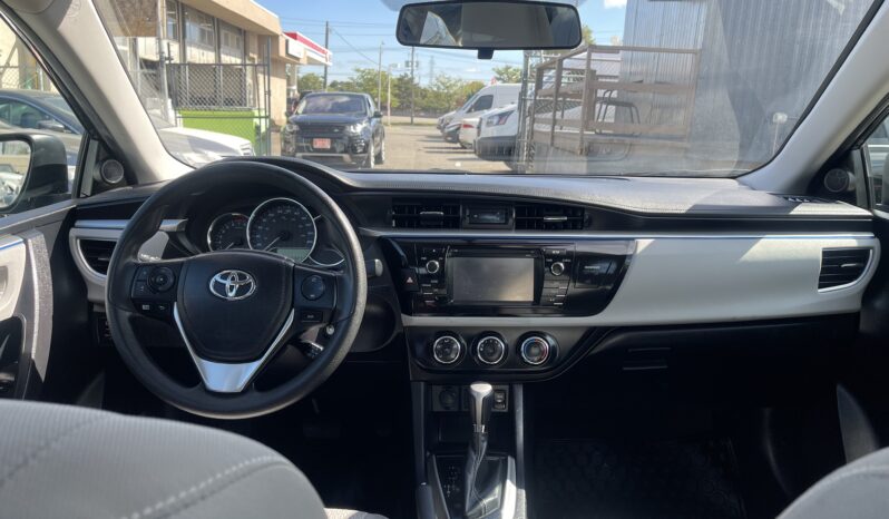 
								2015 Toyota Corolla LE 4 Dr  Auto Sedan Heated Seats Bluetooth Rear View Camra Certified full									
