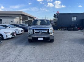 2010 Ford F-150 Super cab 4WD Pickup Truck 4 Dr Auto V8 , 6 Passenger Certified