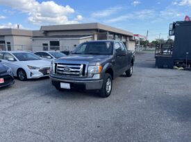 2010 Ford F-150 Super cab 4WD Pickup Truck 4 Dr Auto V8 , 6 Passenger Certified