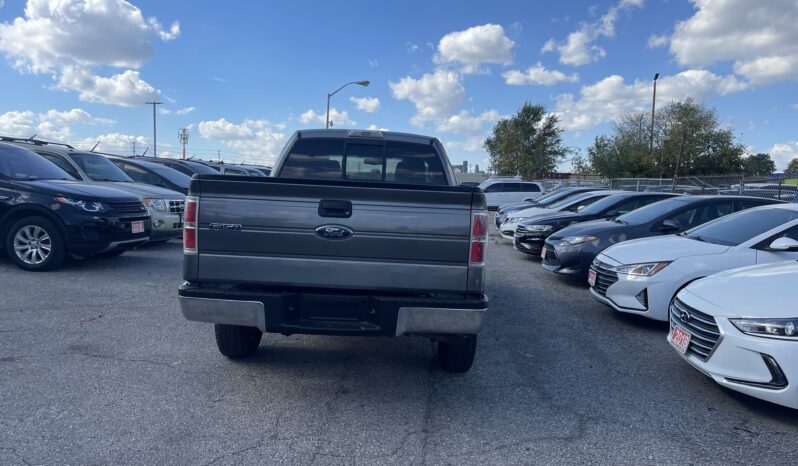 2010 Ford F-150 Super cab 4WD Pickup Truck 4 Dr Auto V8 , 6 Passenger Certified