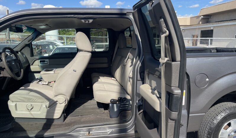 
								2010 Ford F-150 Super cab 4WD Pickup Truck 4 Dr Auto V8 , 6 Passenger Certified full									