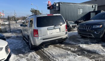 2013 Honda Pilot Touring 4WD SUV 4 Dr Auto 8 Passenger Leather Sunroof Alloy Wheels Heated Seats Bluetooth Navigaction Rear View Camra DVD Certified