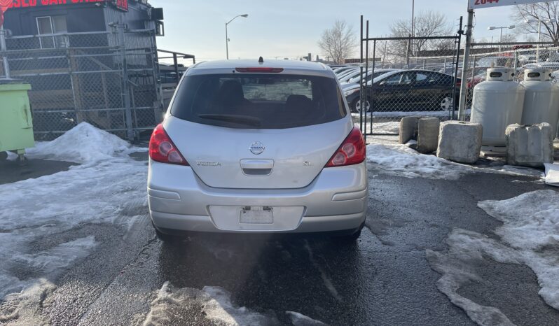 2009 Nissan Versa SL Hatchback 4 Dr Auto Alloy Wheels Power Window AC Certified