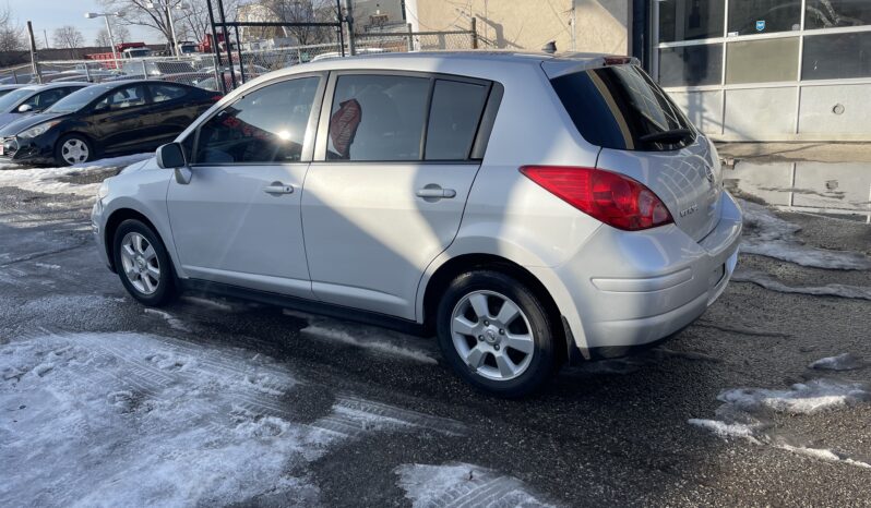 
								2009 Nissan Versa SL Hatchback 4 Dr Auto Alloy Wheels Power Window AC Certified full									