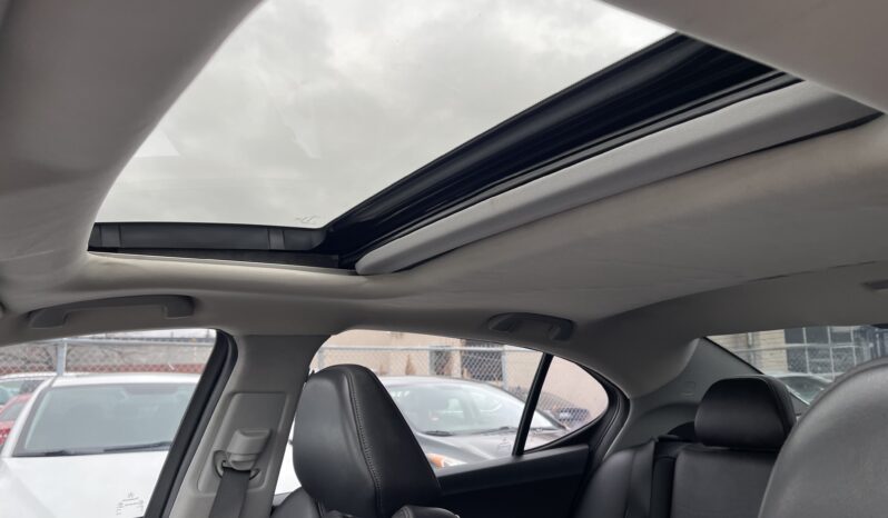 
								2015 Acura TLX SH-AWD V6 , 3.5L 4 Dr Auto Sedan Leather Sunroof Alloy Wheels Heated Seats Bluetooth Rear View Camra Navigaction Certified full									