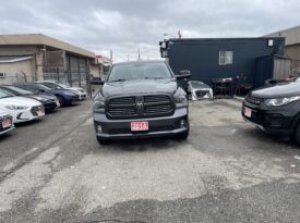 2014 Dodge RAM 1500 crew Cab Sport 4WD V8 ,5.7 , 4 Dr Auto 6 Passenger Leather Sunroof Alloy Wheels Heated Seats Bluetooth Rear View Camra Certified