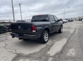 2014 Dodge RAM 1500 crew Cab Sport 4WD V8 ,5.7 , 4 Dr Auto 6 Passenger Leather Sunroof Alloy Wheels Heated Seats Bluetooth Rear View Camra Certified