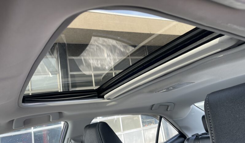 
								2016 Toyota Corolla S , 4 Dr Auto Sedan Leather Sunroof Heated Seats Bluetooth Navigaction Rear View Camra Certified full									