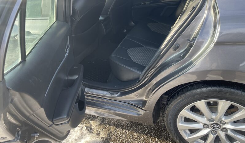 
								2018 Toyota Camry SE 4 Dr Auto Sedan Leather Alloy Wheels Heated Seats Bluetooth Rear View Camra Certified full									