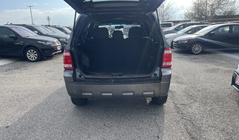 
								2011 Ford Escape XLT 4 Dr Auto SUV V6 Alloy Wheels Fog Light Certified full									