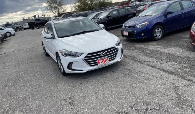2018 Hyundai Elantra GL 4 Dr Sunroof Auto Sedan Alloy Wheels Heated Seats Bluetooth Navigaction Rear View camra Certified