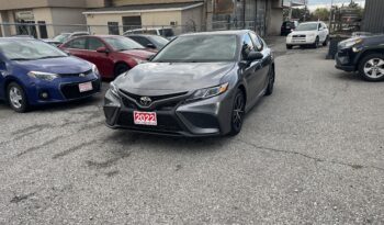 
									2022 Toyota Camry SE AWD 4 Dr Auto Sedan Leather Sunroof Alloy Wheels Heated Seats Bluetooth Rear View Camra Certified full								