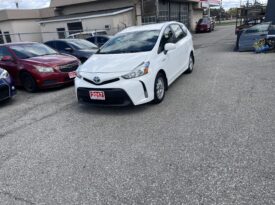 2017 Toyota Prius V 5 Dr Hatchback Electric and Hybrid Auto Alloy Wheels Heated Seats Bluetooth Rear View Camra Certified
