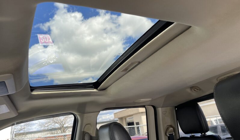 
								2012 RAM 1500 Sport 4WD 4 Dr Auto 5 Passenger V8 , 5.7L Alloy Wheels Sunroof Navigaction Bluetooth Leather Certified full									
