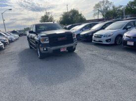 2015 GMC Sierra SLE 4WD Super Crew Pickup Truck 4 Dr Auto 6 Passenger V8 , 5.3L Certified