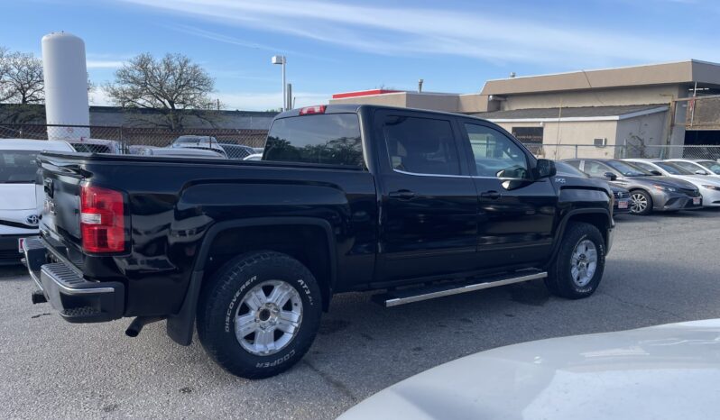 
								2015 GMC Sierra SLE 4WD Super Crew Pickup Truck 4 Dr Auto 6 Passenger V8 , 5.3L Certified full									