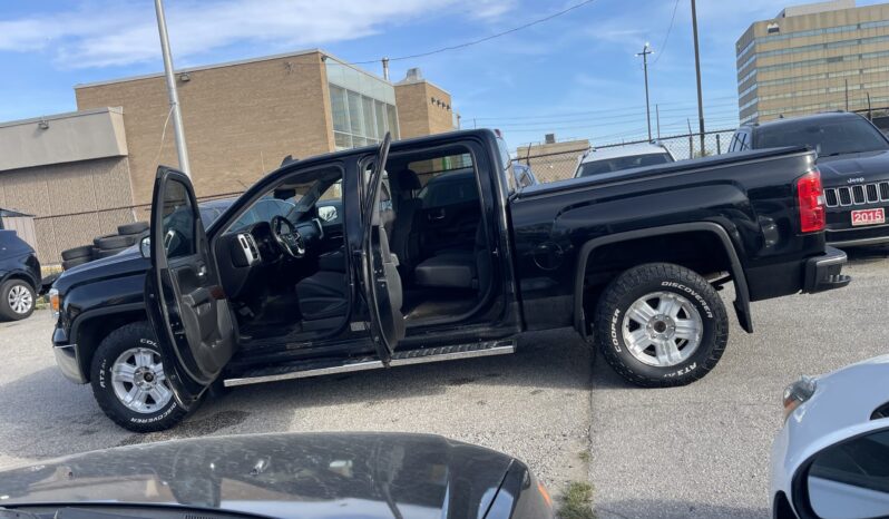 
								2015 GMC Sierra SLE 4WD Super Crew Pickup Truck 4 Dr Auto 6 Passenger V8 , 5.3L Certified full									