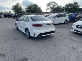 2020 Toyota Corolla XLE 4 Dr Auto Sedan Leather Sunroof Heated Seats Bluetooth Navigaction Rear View Camra Certified