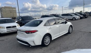 
									2020 Toyota Corolla XLE 4 Dr Auto Sedan Leather Sunroof Heated Seats Bluetooth Navigaction Rear View Camra Certified full								