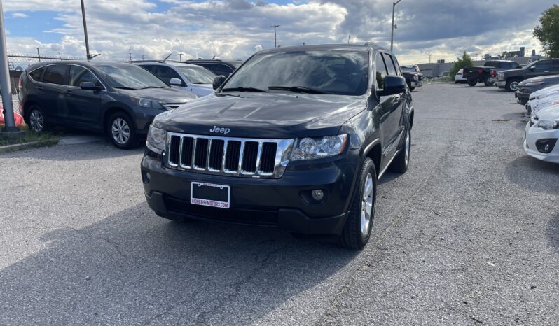 
								2012  Jeep Grand Cherokee Laredo 4 Dr Auto SUV 4WD ,V8 , 5.7L Leather Sunroof Alloy Wheels Heated Seats Bluetooth Rear View Camra Certified full									