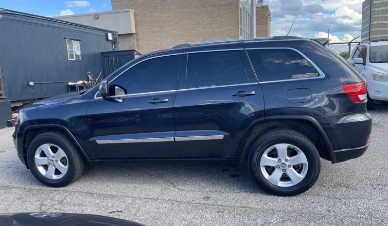 
								2012  Jeep Grand Cherokee Laredo 4 Dr Auto SUV 4WD ,V8 , 5.7L Leather Sunroof Alloy Wheels Heated Seats Bluetooth Rear View Camra Certified full									