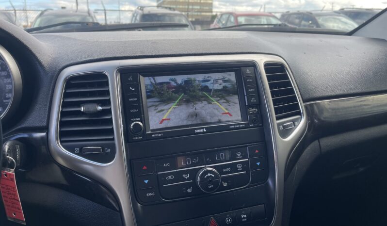 
								2012  Jeep Grand Cherokee Laredo 4 Dr Auto SUV 4WD ,V8 , 5.7L Leather Sunroof Alloy Wheels Heated Seats Bluetooth Rear View Camra Certified full									