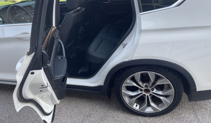 
								2017 BMW X3 AWD XDRIVE 28i SUV 4 Dr Auto Leather Sunroof Alloy Wheels Heated Seats Bluetooth Rear View Camra Navigaction Certified full									